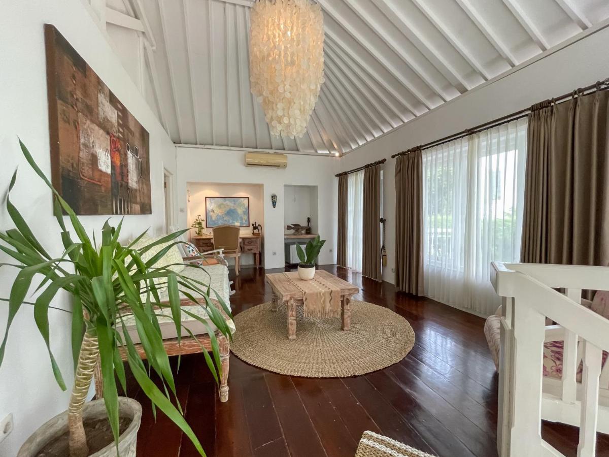 Beach House Canggu - 150M Berawa Beach المظهر الخارجي الصورة