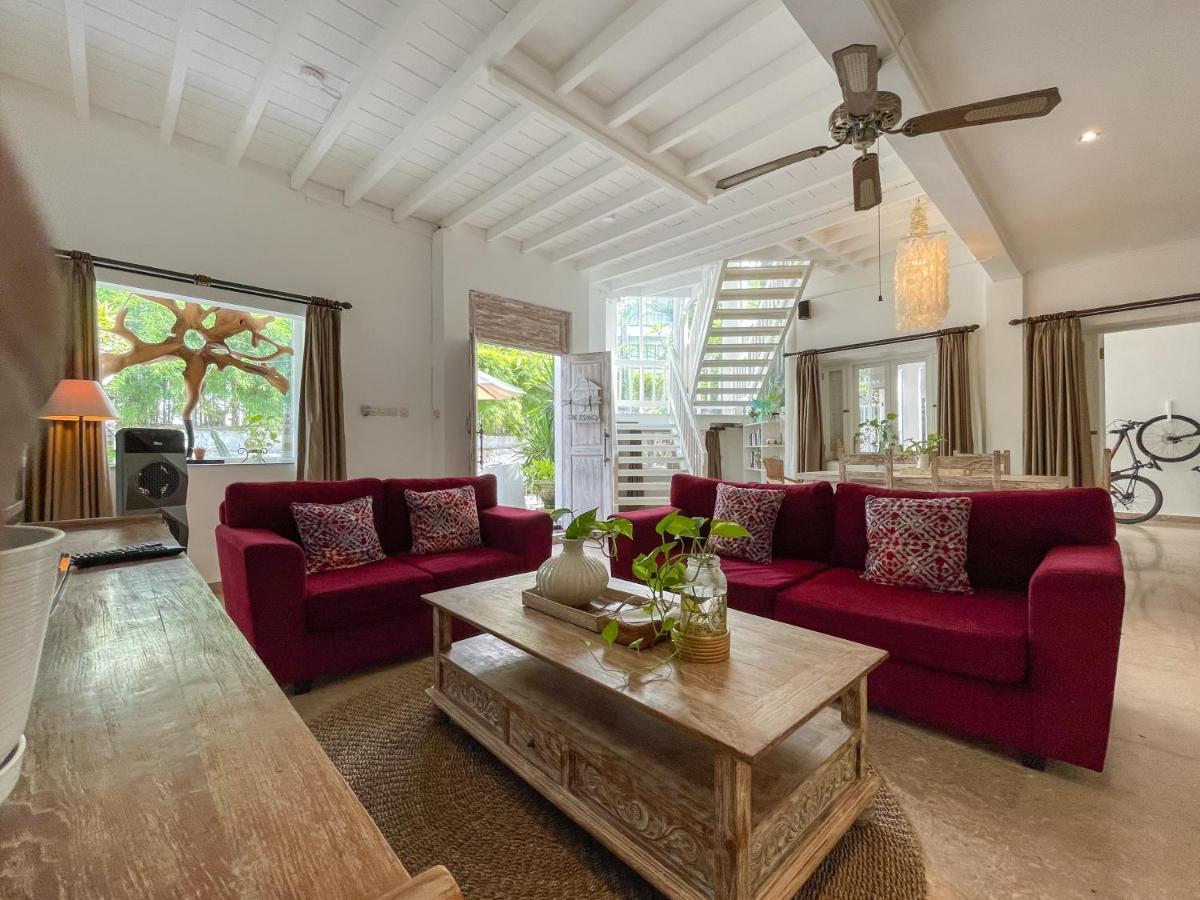 Beach House Canggu - 150M Berawa Beach المظهر الخارجي الصورة