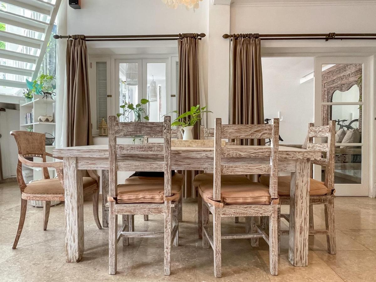 Beach House Canggu - 150M Berawa Beach المظهر الخارجي الصورة