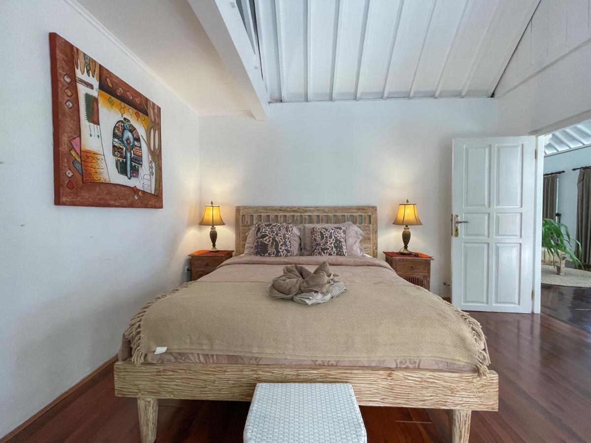 Beach House Canggu - 150M Berawa Beach المظهر الخارجي الصورة