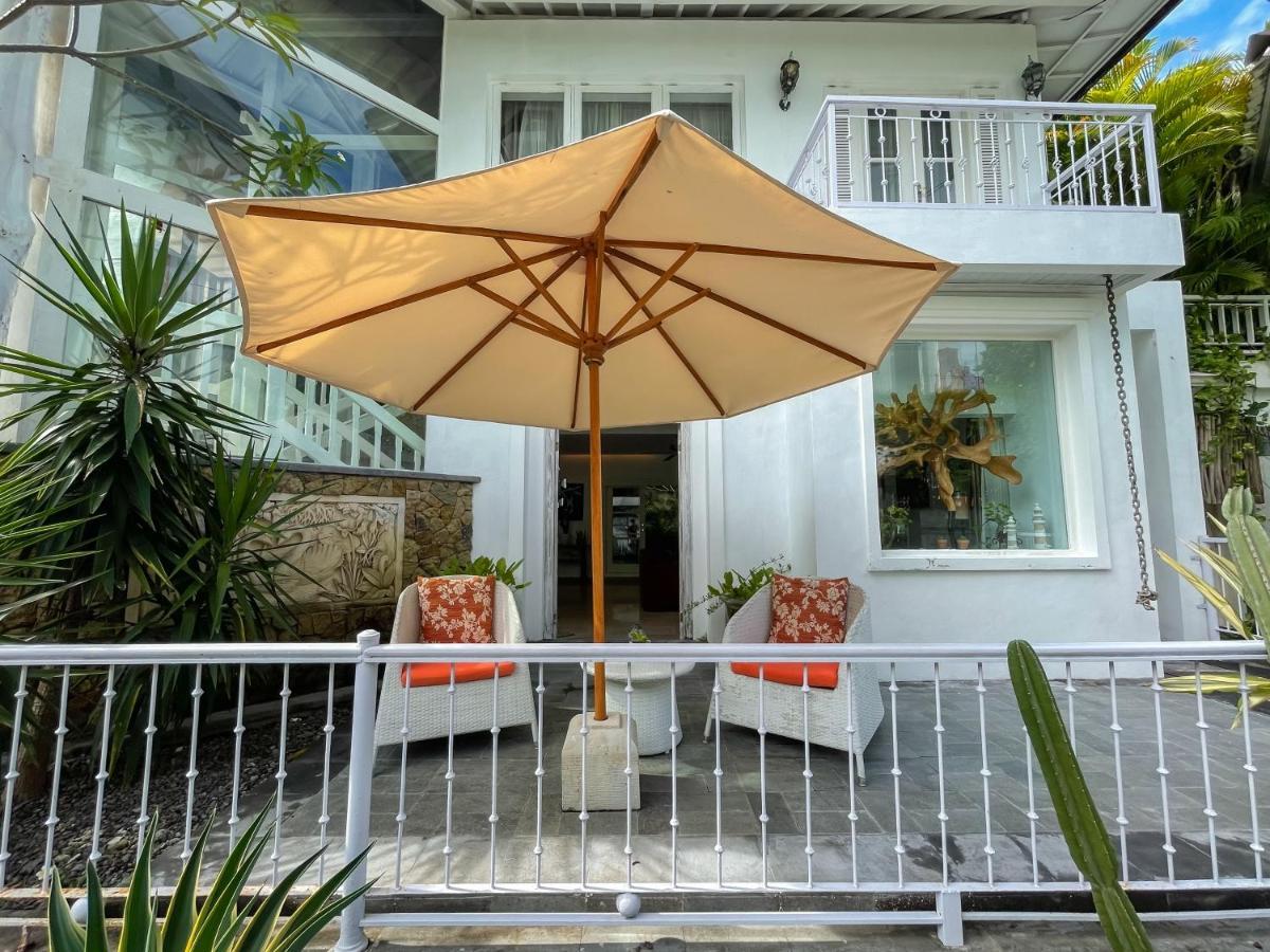 Beach House Canggu - 150M Berawa Beach المظهر الخارجي الصورة