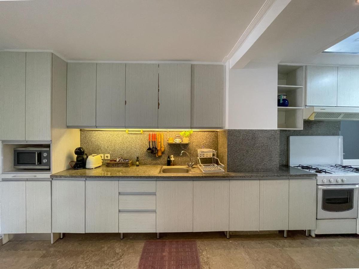 Beach House Canggu - 150M Berawa Beach المظهر الخارجي الصورة