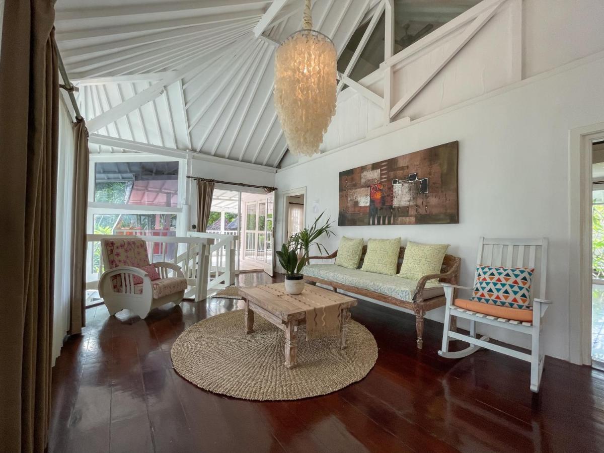 Beach House Canggu - 150M Berawa Beach المظهر الخارجي الصورة