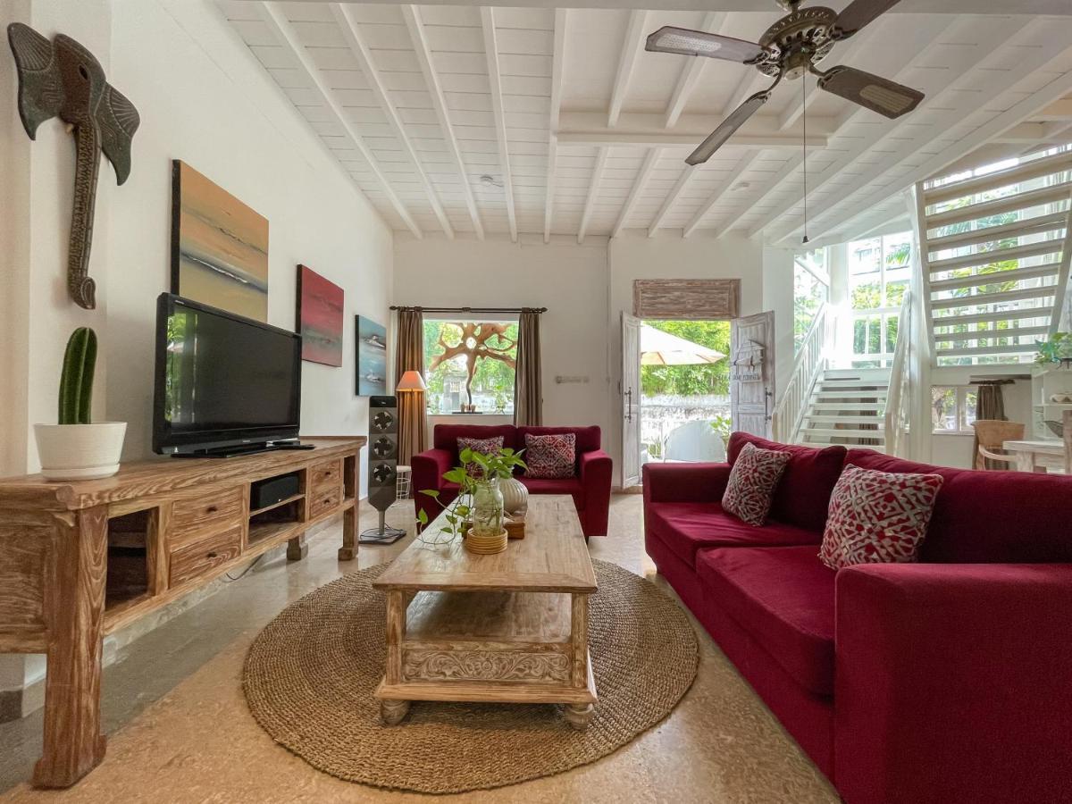 Beach House Canggu - 150M Berawa Beach المظهر الخارجي الصورة